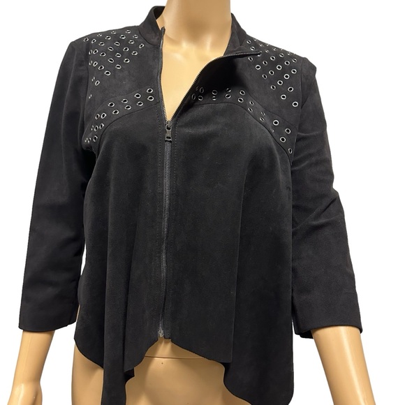 BCBGMaxAzria Black Faux Suede Asymmetrical Cropped Eyelet Studded Zip Jacket S - Picture 2 of 12